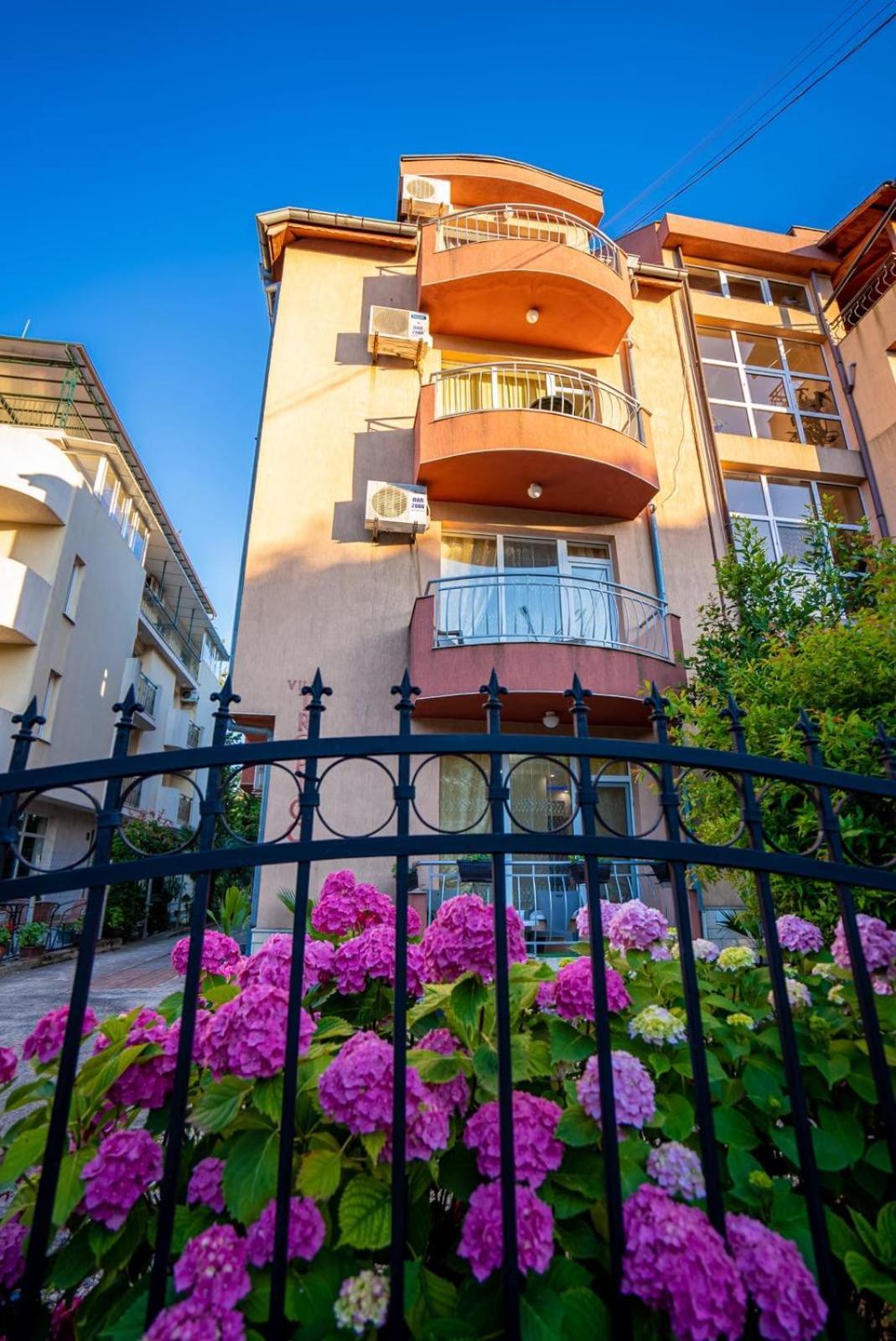 Ar Luxury Apartments Ravda Exterior photo